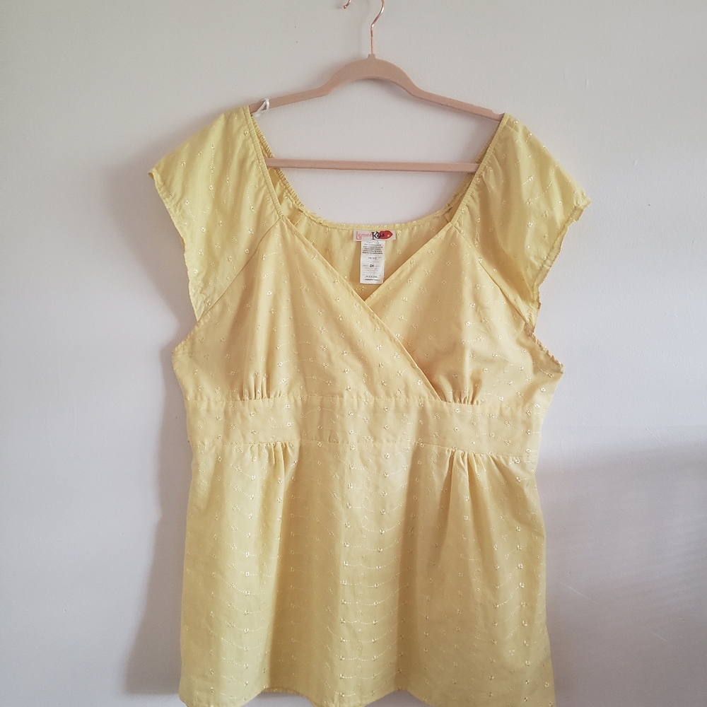 Elegant Yellow Embroidered Blouse